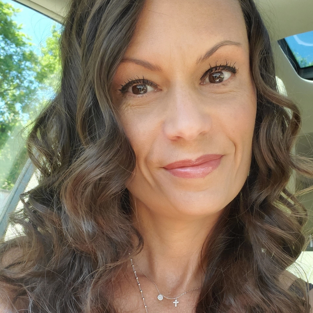 Meet your Posher, Andrea